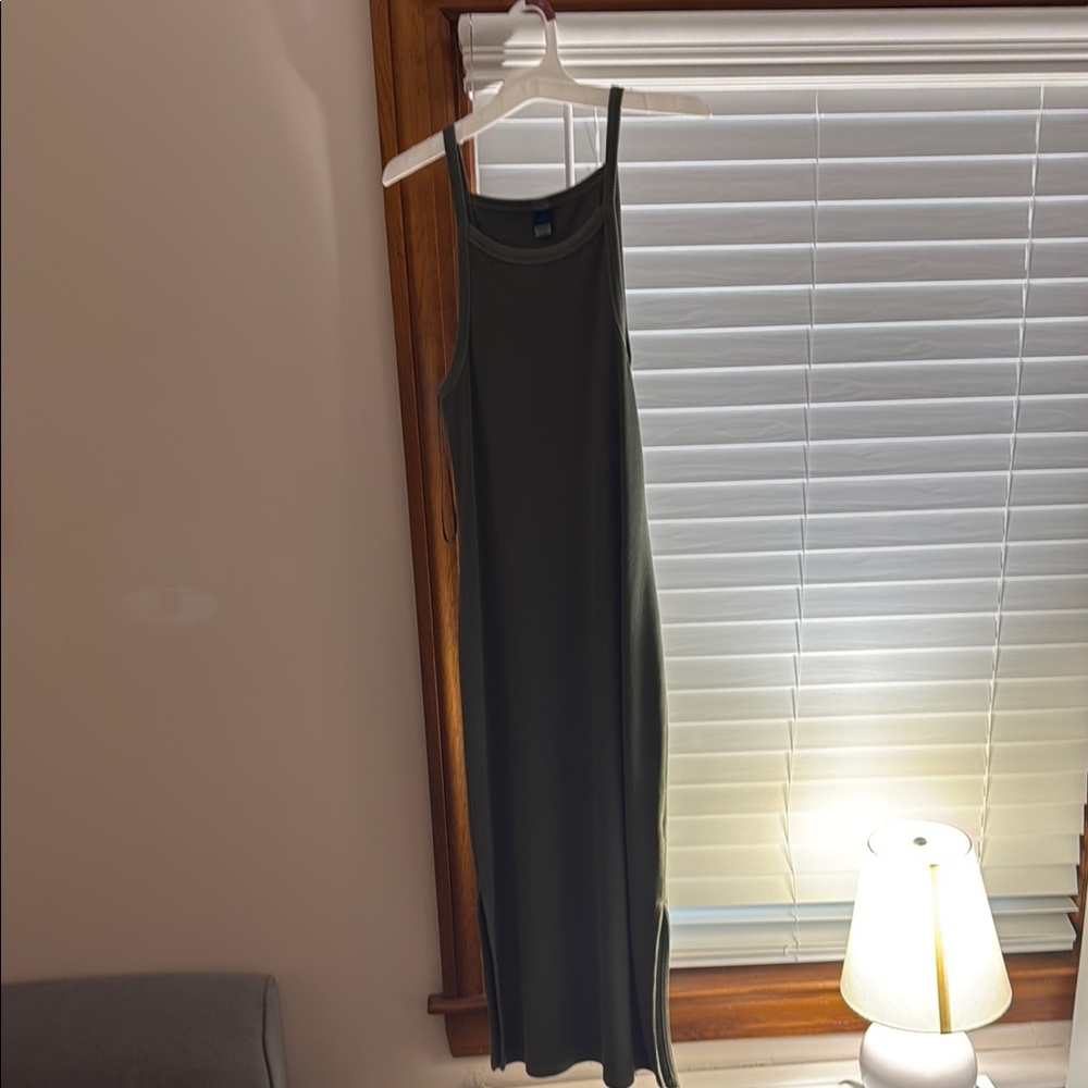 Elegant Olive Green Maxi Dress
